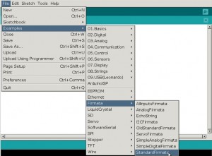 Vista del Arduino IDE para cargar el sketch StandardFirmata